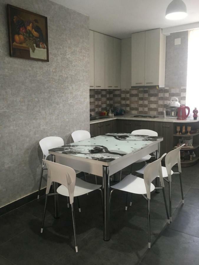 Apartment Jorjo Μέστια Εξωτερικό φωτογραφία